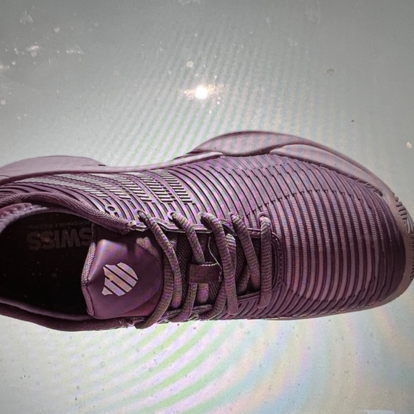 K-swiss Hypercourt Express 2 Women's Low Tennis Sneaker Size 7.5 USA (39 Euro) - Picture 4 of 5